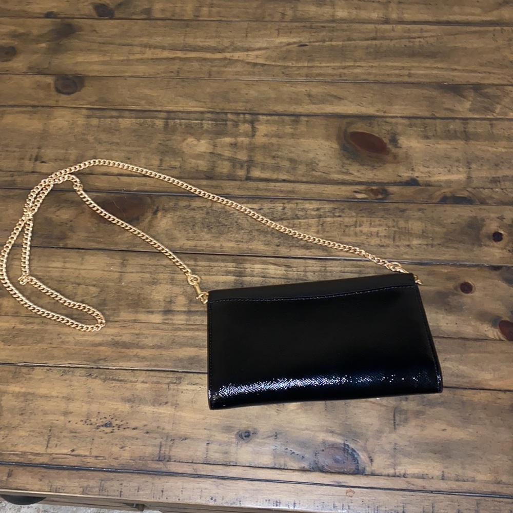 Black leather with removable gold chain clutch - Picture 6 of 11